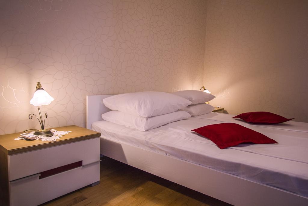 Apartments Rako M&I Ποντστράνα Δωμάτιο φωτογραφία