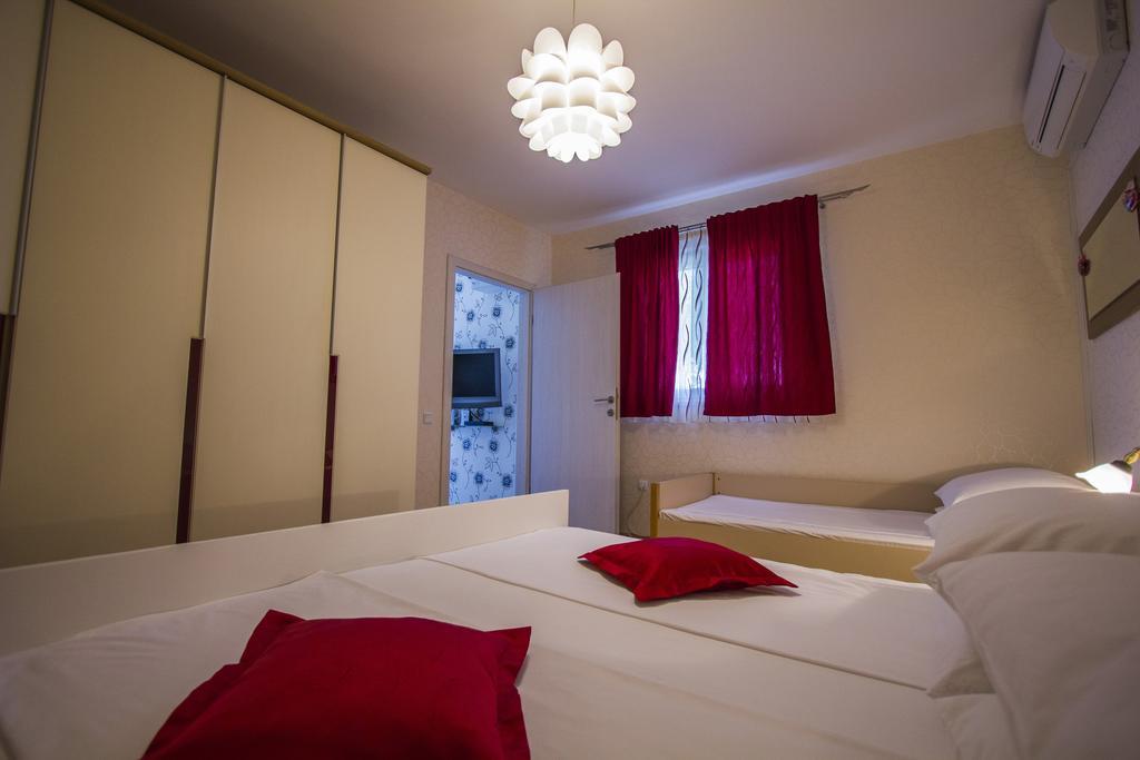 Apartments Rako M&I Ποντστράνα Δωμάτιο φωτογραφία