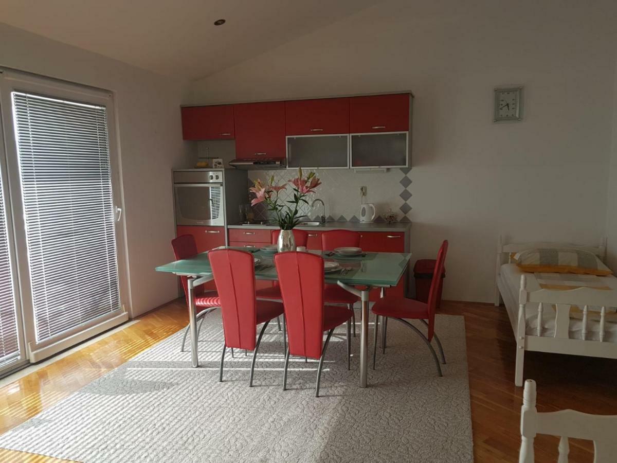 Apartments Rako M&I Ποντστράνα Εξωτερικό φωτογραφία